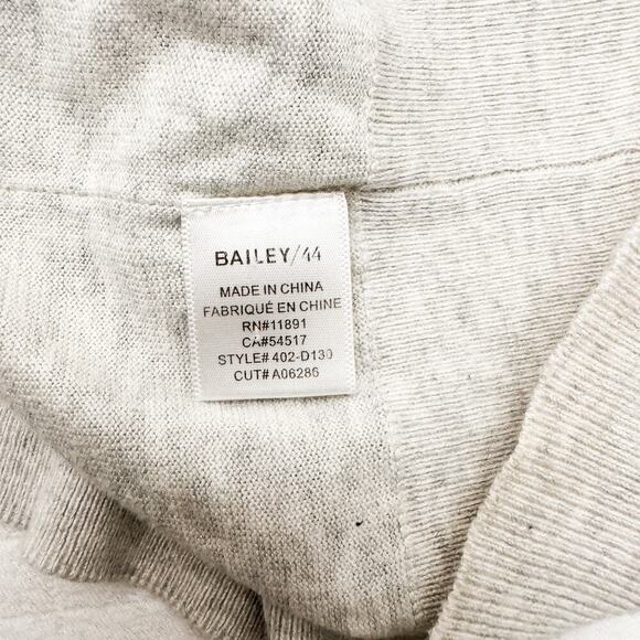 Bailey 44 Heather Gray Lace Inset Top Size Medium - Picture 3 of 5